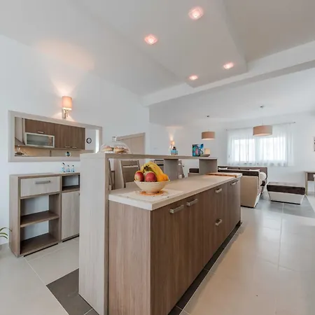 Comfort Four Bedroom With Sea View And Private Pool 7 Villa Debeljak