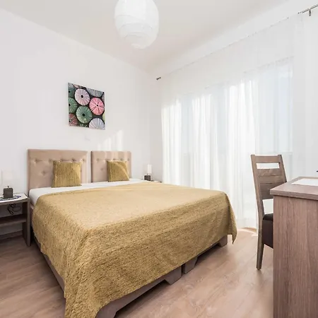 Comfort Four Bedroom With Sea View And Private Pool 7 فيلة