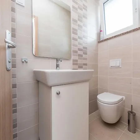 Comfort Four Bedroom With Sea View And Private Pool 7 Villa Debeljak