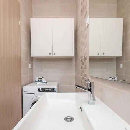 Villa Comfort Four Bedroom With Sea View And Private Pool 7 Debeljak