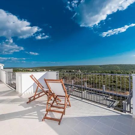 Comfort Four Bedroom With Sea View And Private Pool 7 Villa Debeljak
