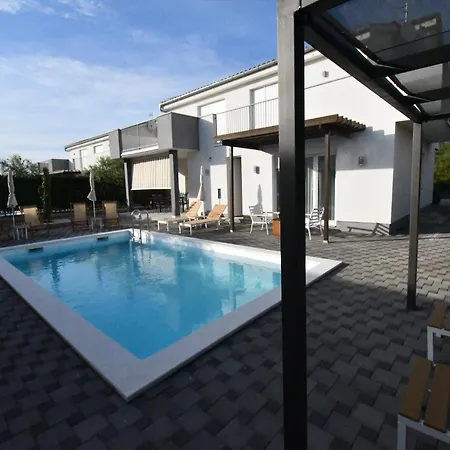 فيلة Comfort Four Bedroom With Sea View And Private Pool 7 Debeljak