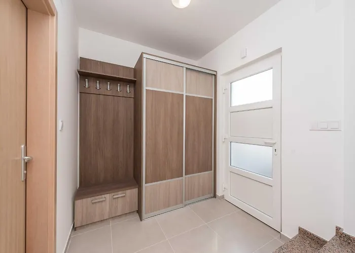 Comfort Four Bedroom With Sea View And Private Pool 7 فيلة Debeljak