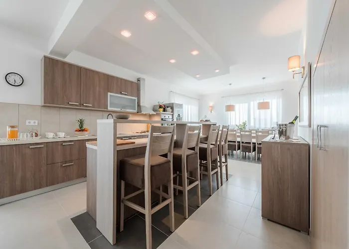 Comfort Four Bedroom With Sea View And Private Pool 7 Вилла *