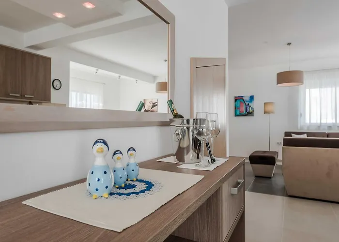 Вилла Comfort Four Bedroom With Sea View And Private Pool 7