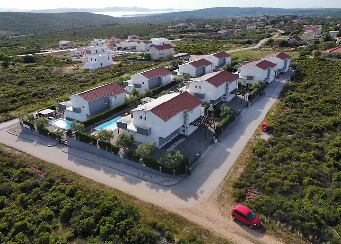 Comfort Four Bedroom With Sea View And Private Pool 7 Вилла